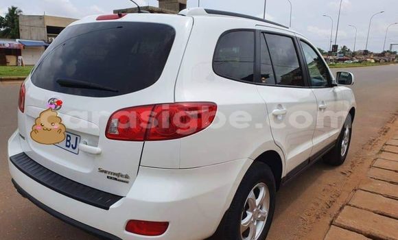 Acheter Occasion Voiture Hyundai Santa Fe Blanc à Lomé, Togo Acheter Occasion Voiture Hyundai Santa Fe Blanc à Lomé, Togo