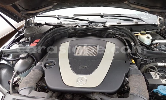 Buy Used Mercedes‒Benz C–Class Black Car in Lome in Togo Buy Used Mercedes‒Benz C–Class Black Car in Lome in Togo