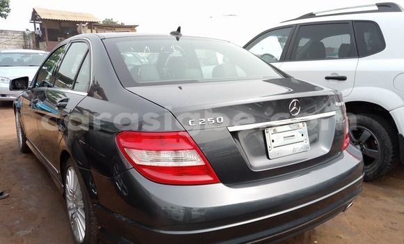 Buy Used Mercedes‒Benz C–Class Black Car in Lome in Togo Buy Used Mercedes‒Benz C–Class Black Car in Lome in Togo