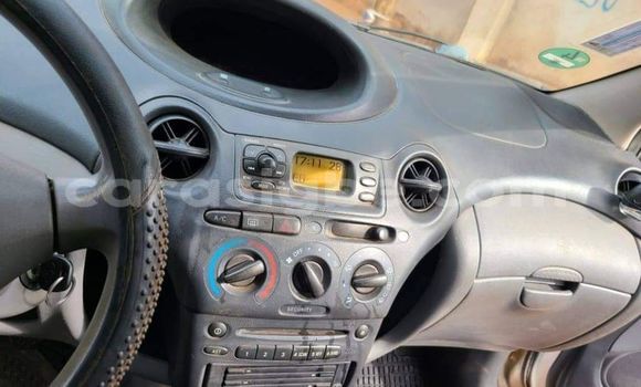 Acheter Occasion Voiture Toyota Yaris Gris à Lomé, Togo Acheter Occasion Voiture Toyota Yaris Gris à Lomé, Togo