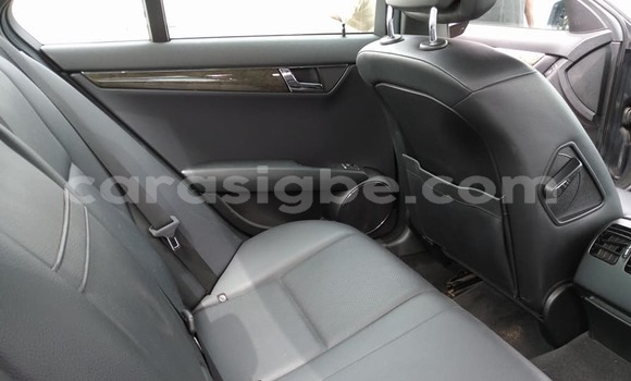 Buy Used Mercedes‒Benz C–Class Black Car in Lome in Togo Buy Used Mercedes‒Benz C–Class Black Car in Lome in Togo