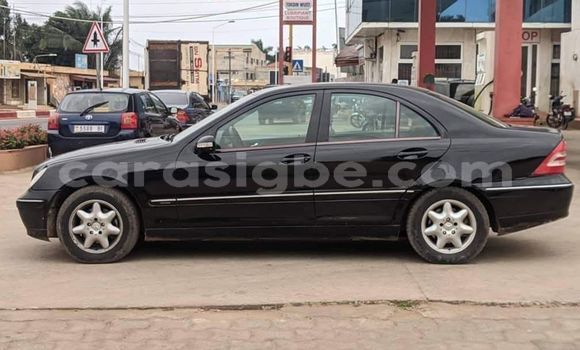 Acheter Occasion Voiture Mercedes‒Benz C–Class Noir à Lomé, Togo Acheter Occasion Voiture Mercedes‒Benz C–Class Noir à Lomé, Togo
