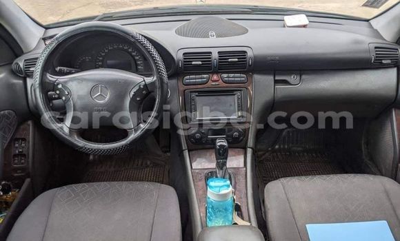 Acheter Occasion Voiture Mercedes‒Benz C–Class Noir à Lomé, Togo Acheter Occasion Voiture Mercedes‒Benz C–Class Noir à Lomé, Togo