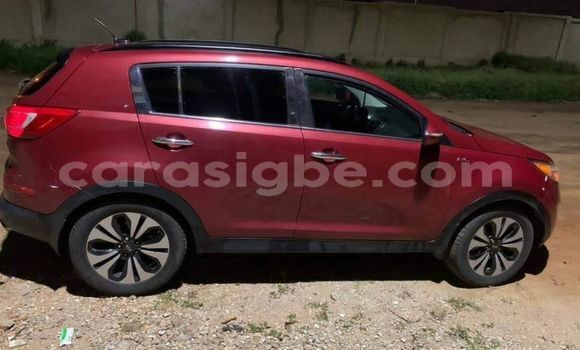 Acheter Occasion Voiture Kia Sportage Rouge à Lomé, Togo Acheter Occasion Voiture Kia Sportage Rouge à Lomé, Togo