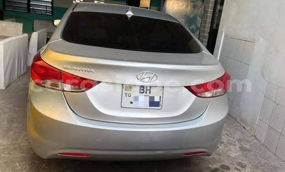 Acheter Occasion Voiture Hyundai Elantra Gris à Lomé, Togo Acheter Occasion Voiture Hyundai Elantra Gris à Lomé, Togo
