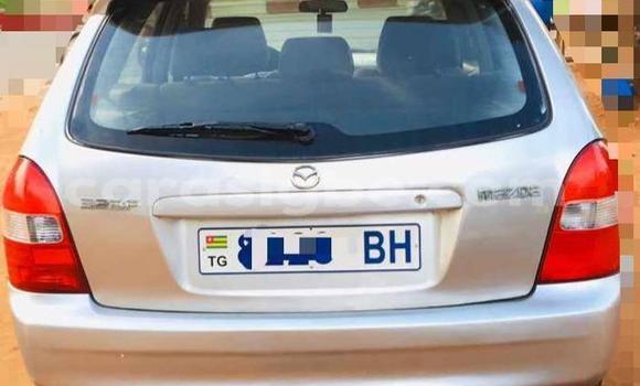Acheter Occasion Voiture Mazda 323 Gris à Lomé, Togo Acheter Occasion Voiture Mazda 323 Gris à Lomé, Togo