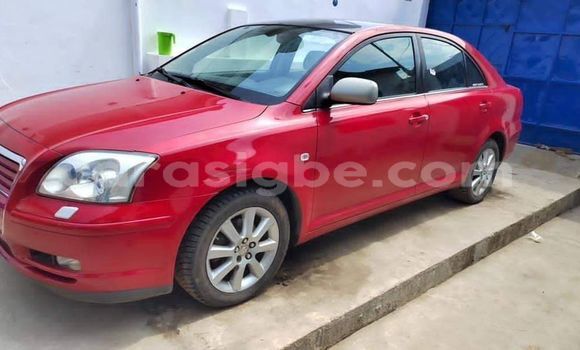 Acheter Occasion Voiture Toyota Avensis Rouge à Lomé, Togo Acheter Occasion Voiture Toyota Avensis Rouge à Lomé, Togo