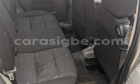 Acheter Occasion Voiture Mazda 2 Gris à Lomé, Maritime Acheter Occasion Voiture Mazda 2 Gris à Lomé, Maritime