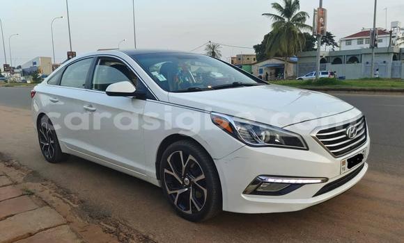 Buy Used Hyundai Sonata White Car in Lome in Maritime Buy Used Hyundai Sonata White Car in Lome in Maritime