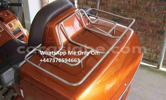 Buy Used Honda GOLD WING Red Bike in Lome in Togo Buy Used Honda GOLD WING Red Bike in Lome in Togo