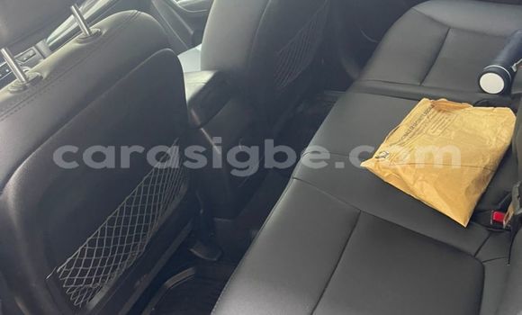 Buy Used Kia Sorento Silver Car in Lome in Togo Buy Used Kia Sorento Silver Car in Lome in Togo