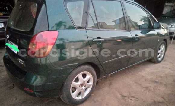 Buy Used Toyota Corolla Verso Green Car in Lome in Togo Buy Used Toyota Corolla Verso Green Car in Lome in Togo
