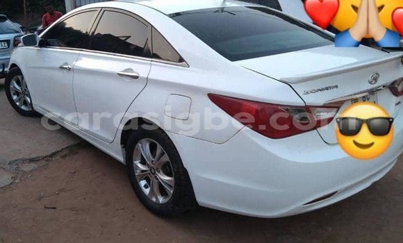 Acheter Occasion Voiture Hyundai Sonata Blanc à Lomé, Togo Acheter Occasion Voiture Hyundai Sonata Blanc à Lomé, Togo