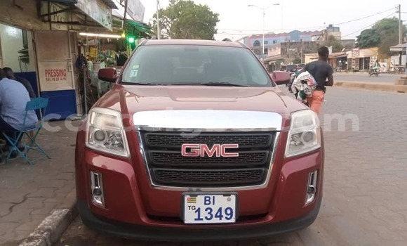 Acheter Occasion Voiture GMC Terrain Rouge à Lomé, Togo Acheter Occasion Voiture GMC Terrain Rouge à Lomé, Togo