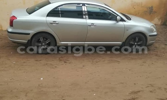 Acheter Occasion Voiture Toyota Avensis Gris à Lomé, Togo Acheter Occasion Voiture Toyota Avensis Gris à Lomé, Togo
