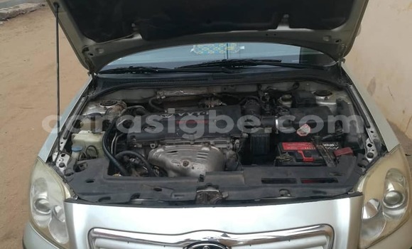 Acheter Occasion Voiture Toyota Avensis Gris à Lomé, Togo Acheter Occasion Voiture Toyota Avensis Gris à Lomé, Togo