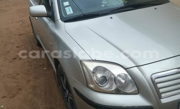 Acheter Occasion Voiture Toyota Avensis Gris à Lomé, Togo Acheter Occasion Voiture Toyota Avensis Gris à Lomé, Togo