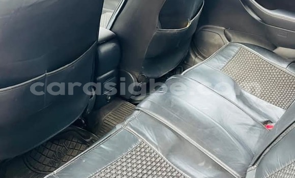 Acheter Occasion Voiture Toyota Avensis Noir à Lomé, Togo Acheter Occasion Voiture Toyota Avensis Noir à Lomé, Togo