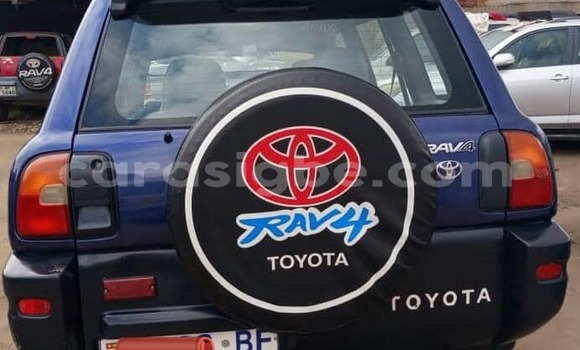 Acheter Occasion Voiture Toyota RAV4 Bleu à Lomé, Togo Acheter Occasion Voiture Toyota RAV4 Bleu à Lomé, Togo