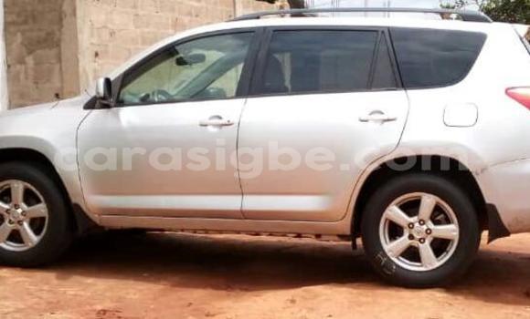 Acheter Occasion Voiture Toyota RAV4 Noir à Lomé, Togo Acheter Occasion Voiture Toyota RAV4 Noir à Lomé, Togo