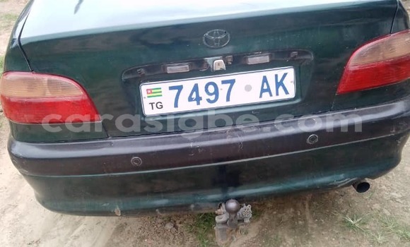Buy Used Toyota Avensis Green Car in Lome in Togo Buy Used Toyota Avensis Green Car in Lome in Togo