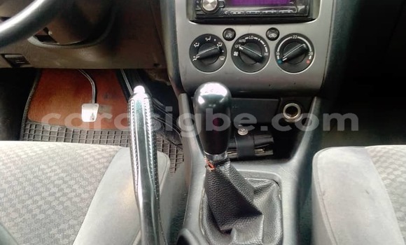 Buy Used Toyota Avensis Green Car in Lome in Togo Buy Used Toyota Avensis Green Car in Lome in Togo