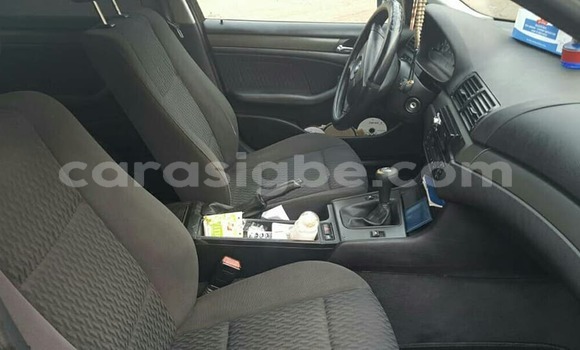 Buy Used BMW 3–Series Blue Car in Lome in Togo Buy Used BMW 3–Series Blue Car in Lome in Togo