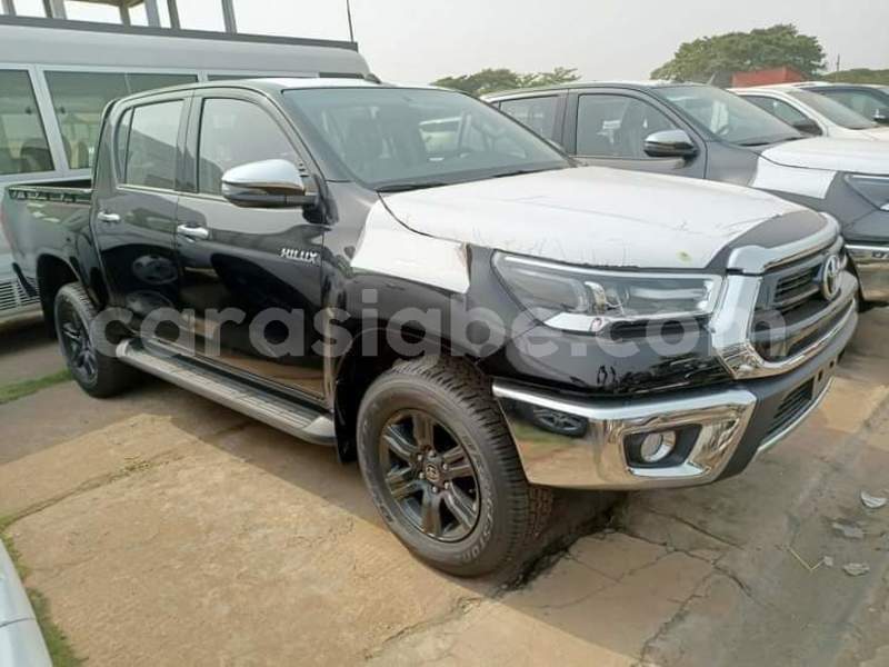 Big with watermark toyota hilux togo lome 7066