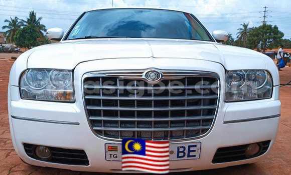 Acheter Occasion Voiture Chrysler 300 Blanc à Lomé, Togo