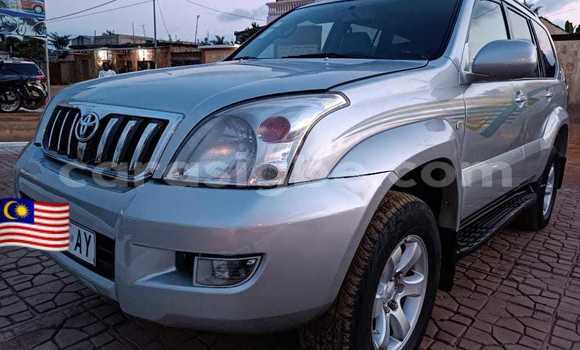Acheter Occasion Voiture Toyota Land Cruiser Gris à Lomé, Togo Acheter Occasion Voiture Toyota Land Cruiser Gris à Lomé, Togo