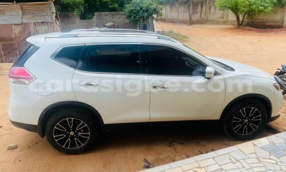 Buy New Nissan Rogue White Car in Lome in Maritime Buy New Nissan Rogue White Car in Lome in Maritime