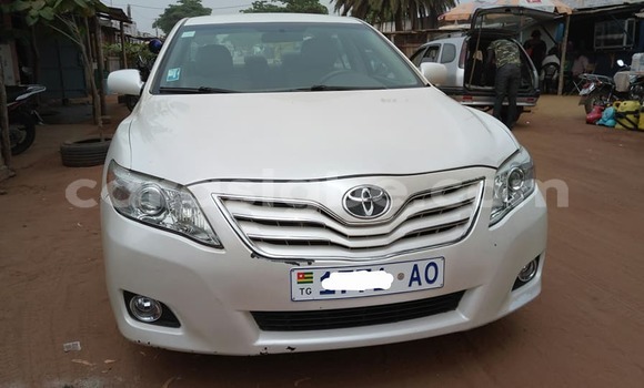 Buy Used Toyota Camry White Car in Lome in Togo Buy Used Toyota Camry White Car in Lome in Togo