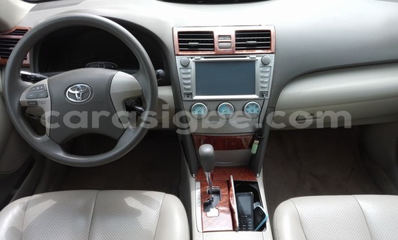 Buy Used Toyota Camry White Car in Lome in Togo Buy Used Toyota Camry White Car in Lome in Togo