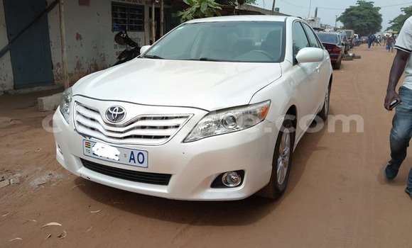 Acheter Occasion Voiture Toyota Camry Blanc à Lomé au Togo Acheter Occasion Voiture Toyota Camry Blanc à Lomé au Togo