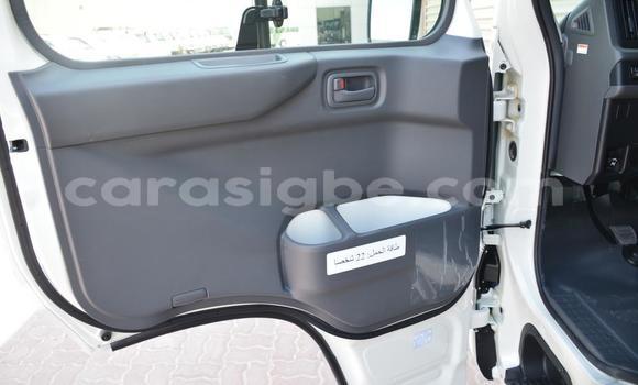 Acheter Import Utilitaire Toyota LITEACE Blanc à Kpessi, Plateaux Acheter Import Utilitaire Toyota LITEACE Blanc à Kpessi, Plateaux