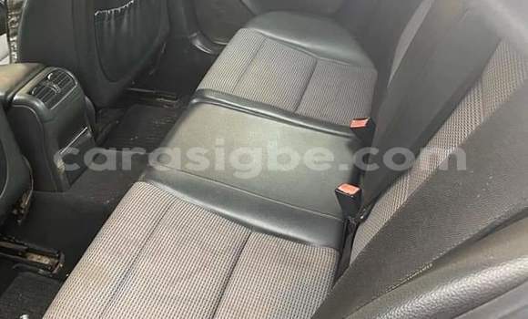 Acheter Occasion Voiture Mercedes-Benz C180 COUPE Gris à Lomé, Togo Acheter Occasion Voiture Mercedes-Benz C180 COUPE Gris à Lomé, Togo