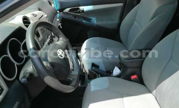 Acheter Occasion Voiture Toyota Matrix Noir à Lomé, Togo Acheter Occasion Voiture Toyota Matrix Noir à Lomé, Togo