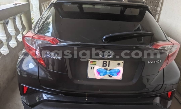 Acheter Occasion Voiture Toyota C-HR Noir à Lomé, Maritime Acheter Occasion Voiture Toyota C-HR Noir à Lomé, Maritime