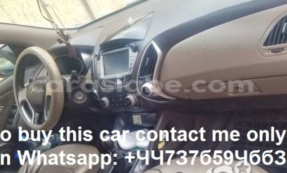 Buy Used Hyundai ix35 White Car in Lome in Togo Buy Used Hyundai ix35 White Car in Lome in Togo