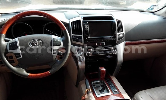 Buy Used Toyota Land Cruiser Black Car in Lome in Togo Buy Used Toyota Land Cruiser Black Car in Lome in Togo