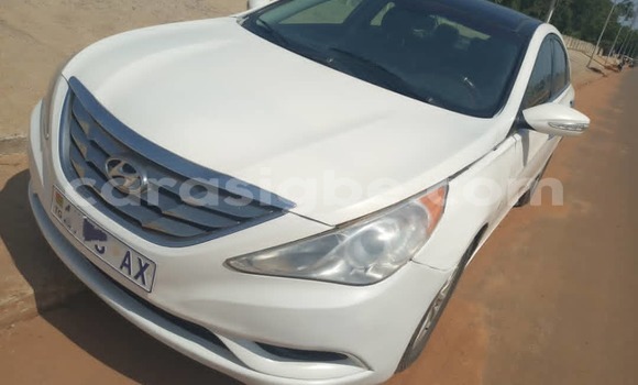 Buy Used Hyundai Sonata White Car in Lome in Maritime Buy Used Hyundai Sonata White Car in Lome in Maritime