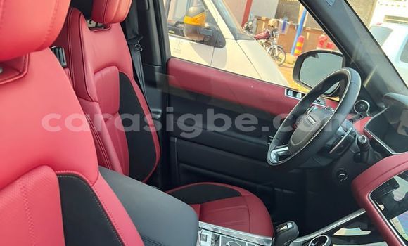 Acheter Occasion Voiture Range Rover Range Rover Rouge à Lomé, Togo Acheter Occasion Voiture Range Rover Range Rover Rouge à Lomé, Togo