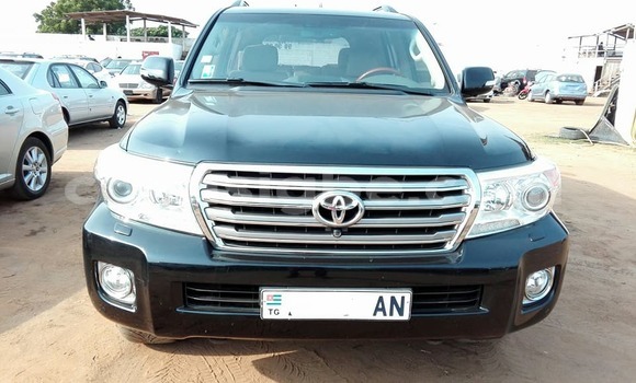 Buy Used Toyota Land Cruiser Black Car in Lome in Togo Buy Used Toyota Land Cruiser Black Car in Lome in Togo