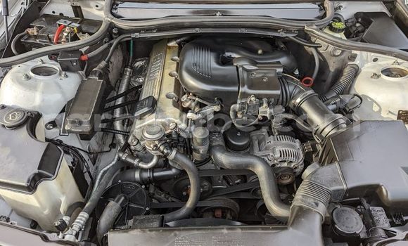 Acheter Occasion Voiture BMW E46 Gris à Lomé, Togo Acheter Occasion Voiture BMW E46 Gris à Lomé, Togo