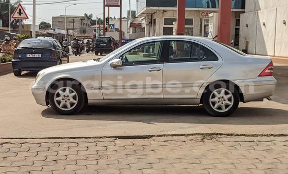 Acheter Occasion Voiture Mercedes‒Benz C–Class Gris à Lomé, Togo Acheter Occasion Voiture Mercedes‒Benz C–Class Gris à Lomé, Togo