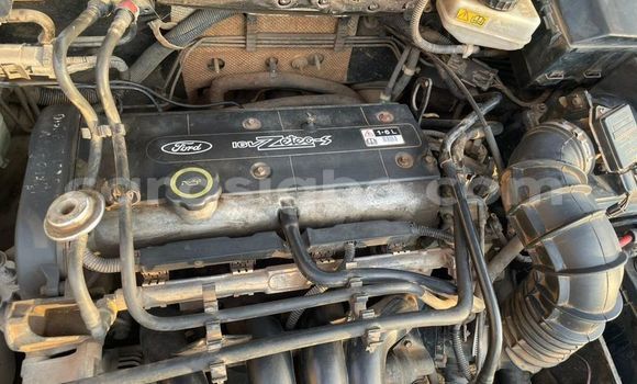 Acheter Occasion Voiture Ford Focus Gris à Lomé, Togo Acheter Occasion Voiture Ford Focus Gris à Lomé, Togo