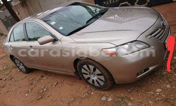 Acheter Occasion Voiture Toyota Camry Marron à Lomé, Togo Acheter Occasion Voiture Toyota Camry Marron à Lomé, Togo