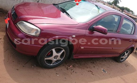 Acheter Occasion Voiture Opel Astra Rouge à Lomé, Togo Acheter Occasion Voiture Opel Astra Rouge à Lomé, Togo