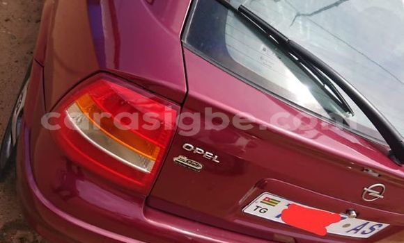 Acheter Occasion Voiture Opel Astra Rouge à Lomé, Togo Acheter Occasion Voiture Opel Astra Rouge à Lomé, Togo