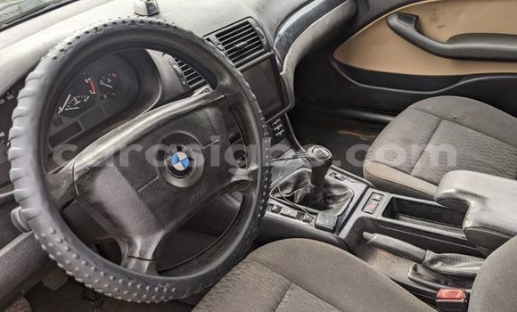 Acheter Occasion Voiture BMW E46 Bleu à Lomé, Togo Acheter Occasion Voiture BMW E46 Bleu à Lomé, Togo